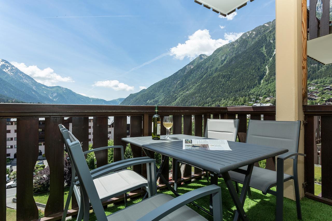 Apartment Aiglons - Central Chamonix Mountain Haven 외부 사진